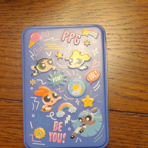Other - Power Puff Girl 5 Suit Deck With Metal Case